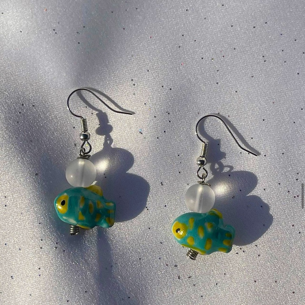 handmade fish earrings:)